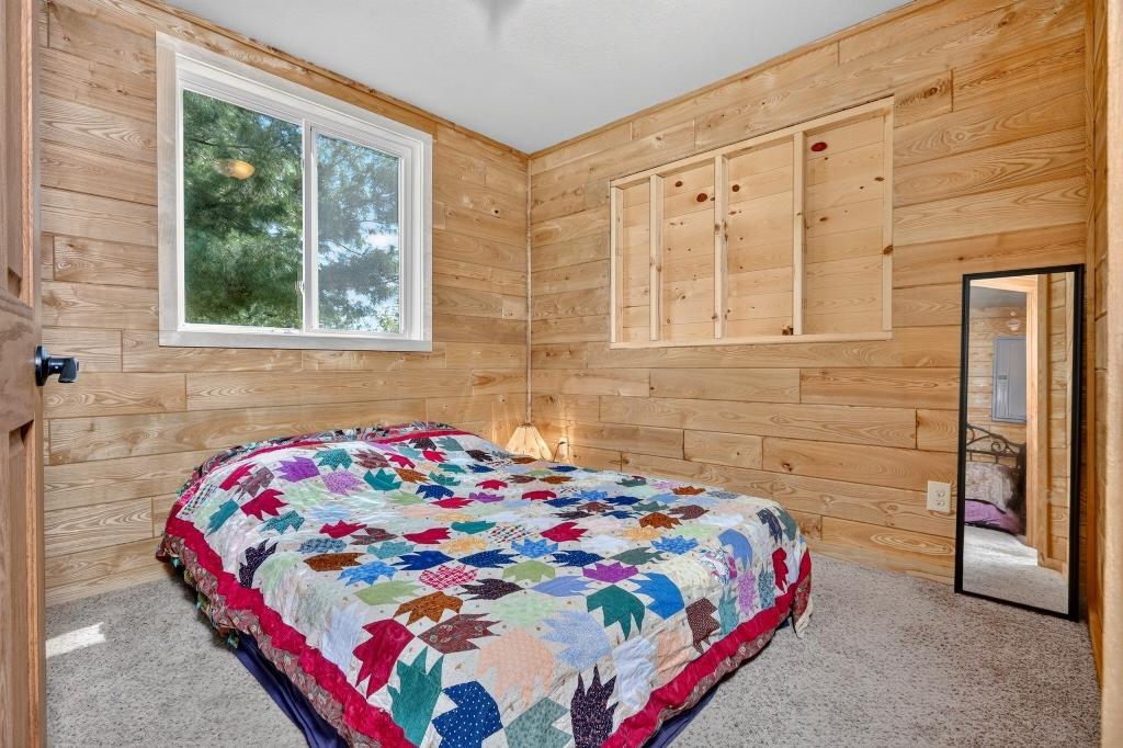 1953 single family home for sale at 455 NW 1st Street in Cohasset, MN — 2 bed, 1 bath (photo 16 of 50)
