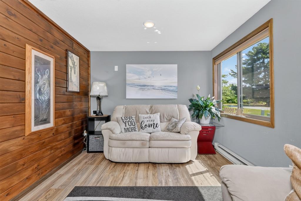 1953 single family home for sale at 455 NW 1st Street in Cohasset, MN — 2 bed, 1 bath (photo 21 of 50)