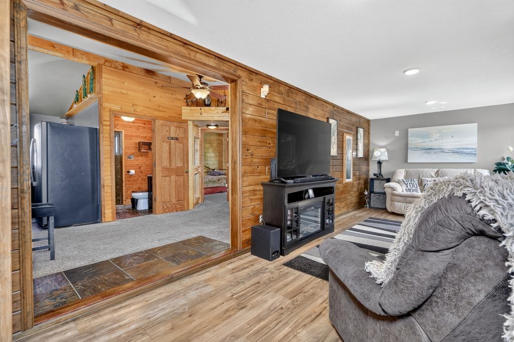 1953 single family home for sale at 455 NW 1st Street in Cohasset, MN — 2 bed, 1 bath (photo 24 of 50)