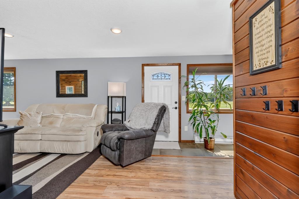 1953 single family home for sale at 455 NW 1st Street in Cohasset, MN — 2 bed, 1 bath (photo 25 of 50)