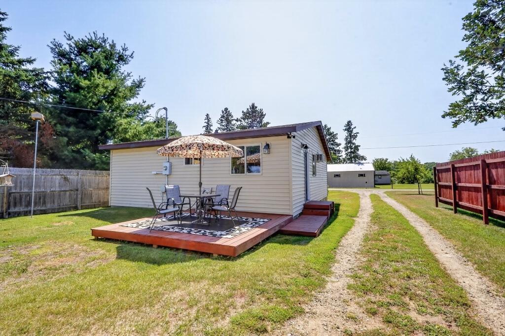1953 single family home for sale at 455 NW 1st Street in Cohasset, MN — 2 bed, 1 bath (photo 32 of 50)