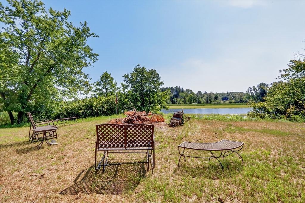1953 single family home for sale at 455 NW 1st Street in Cohasset, MN — 2 bed, 1 bath (photo 35 of 50)