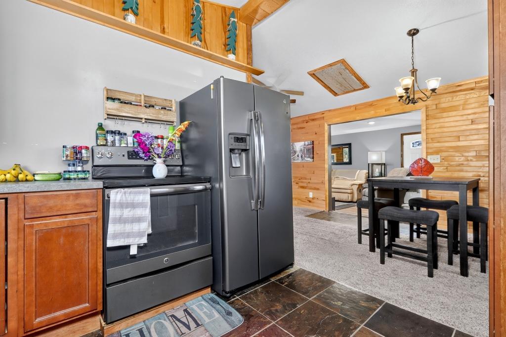 1953 single family home for sale at 455 NW 1st Street in Cohasset, MN — 2 bed, 1 bath (photo 7 of 50)