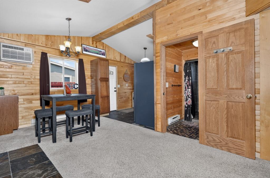 1953 single family home for sale at 455 NW 1st Street in Cohasset, MN — 2 bed, 1 bath (photo 10 of 50)