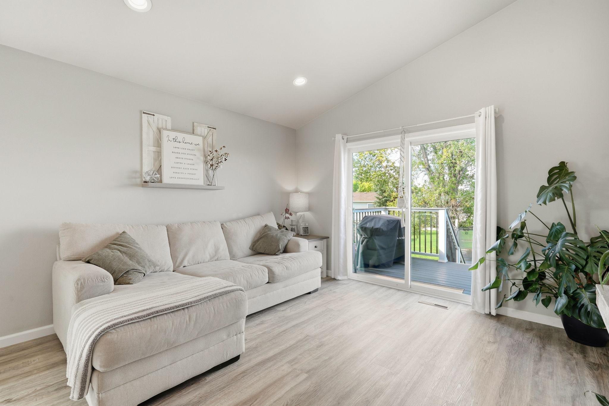2019 single family home for sale at 101 5th Street E in Horace, ND — 3 bed, 2 bath (photo 11 of 44)