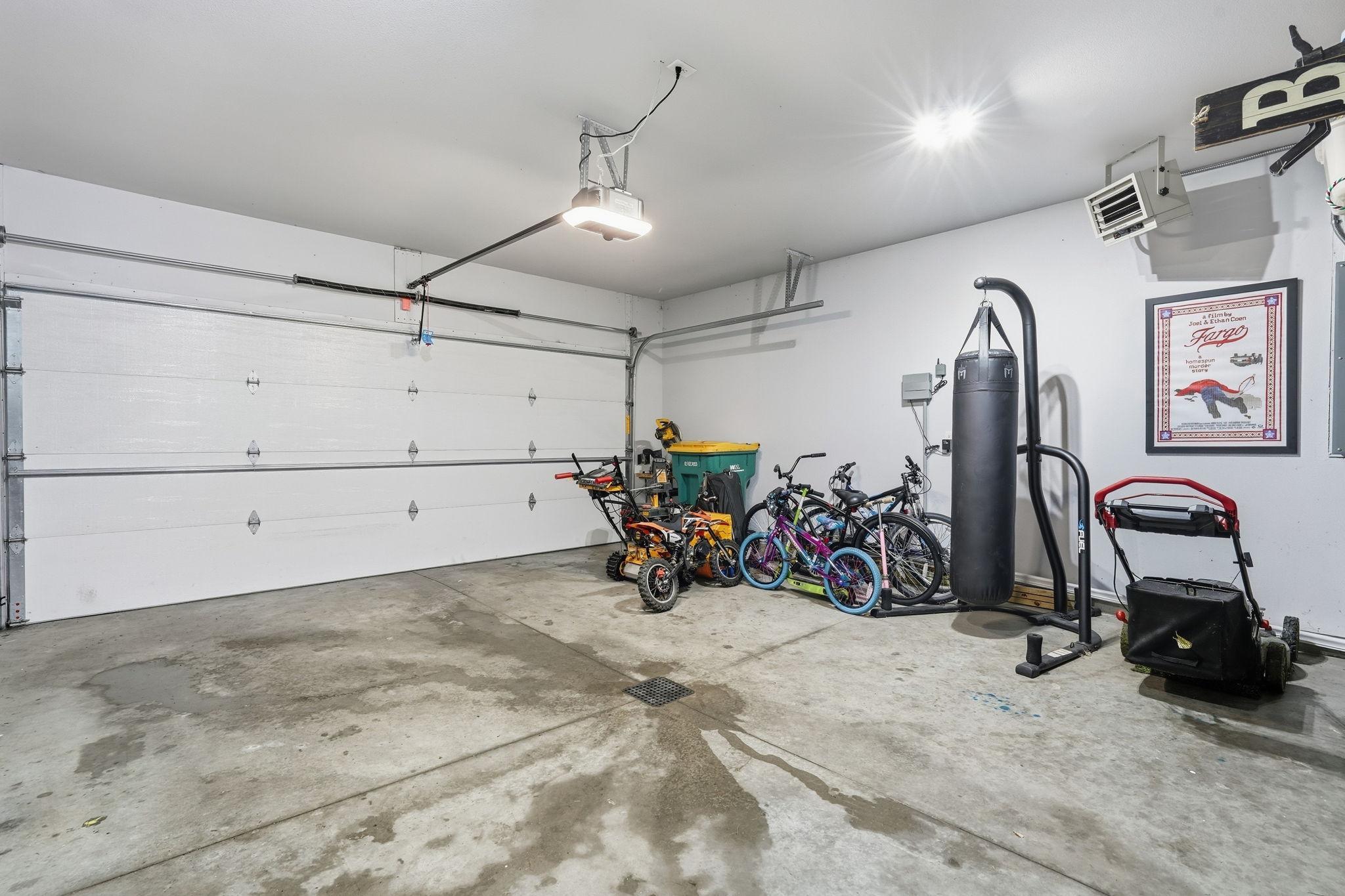 2019 single family home for sale at 101 5th Street E in Horace, ND — 3 bed, 2 bath (photo 29 of 44)