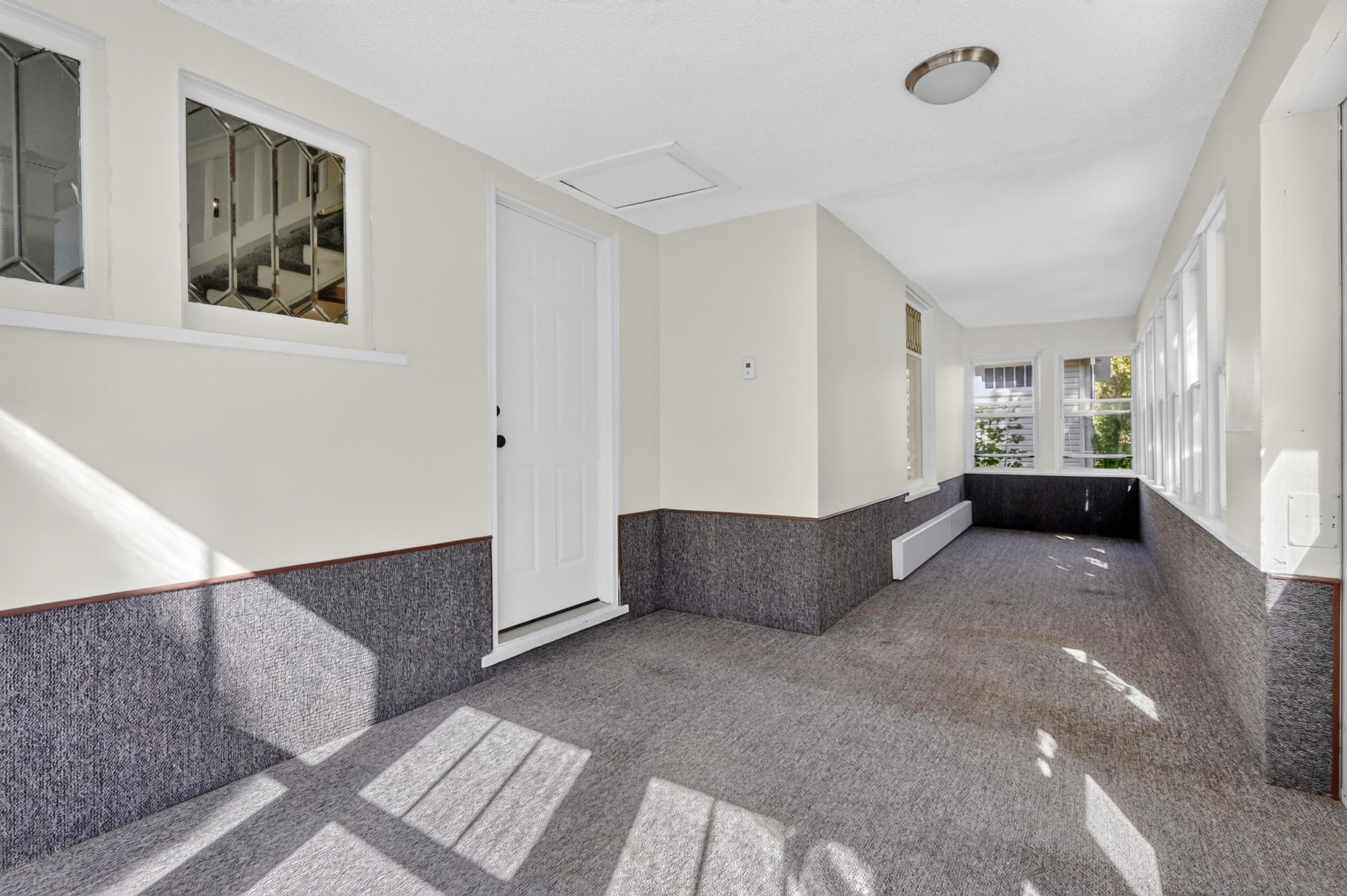 1890 single family home for sale at 811 NW 1st Avenue in Grand Rapids, MN — 4 bed, 2 bath (photo 3 of 62)