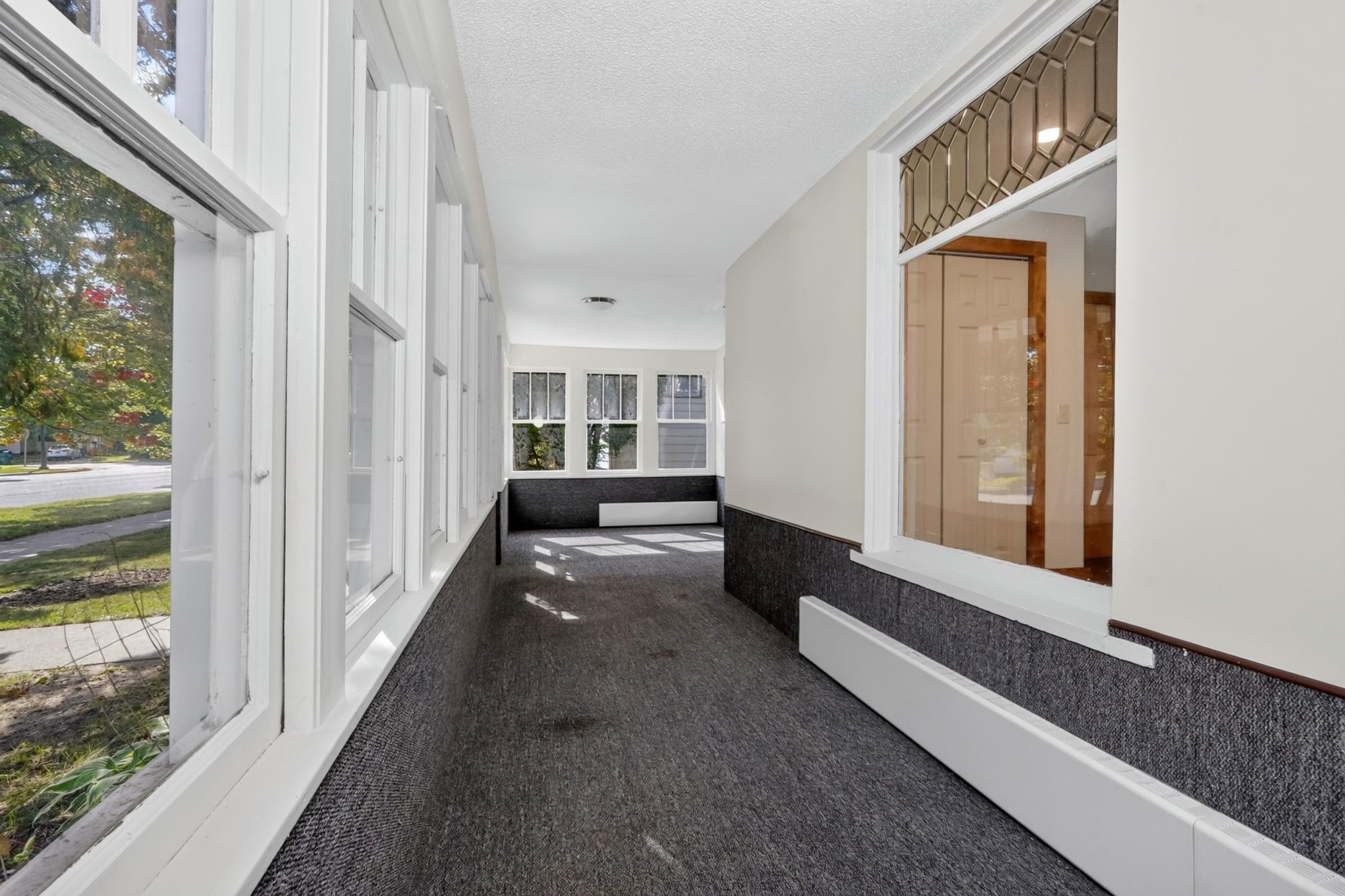 1890 single family home for sale at 811 NW 1st Avenue in Grand Rapids, MN — 4 bed, 2 bath (photo 4 of 62)