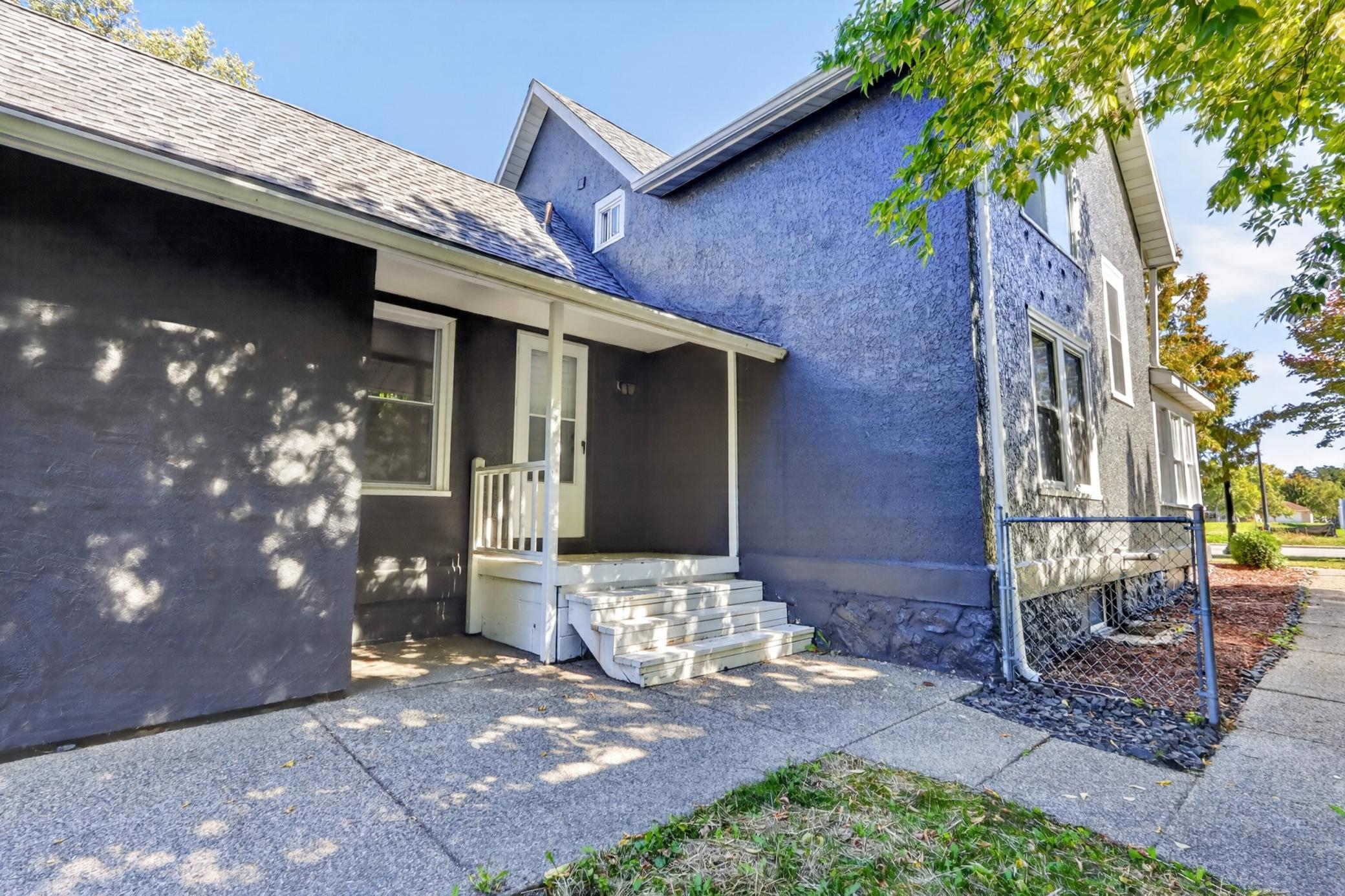 1890 single family home for sale at 811 NW 1st Avenue in Grand Rapids, MN — 4 bed, 2 bath (photo 42 of 62)