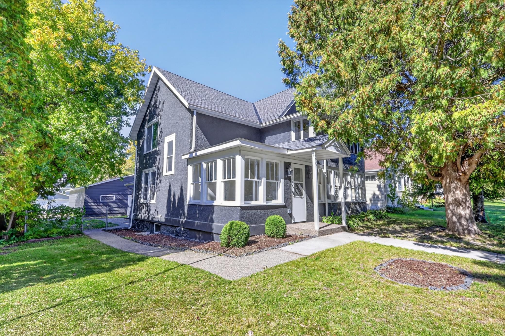 1890 single family home for sale at 811 NW 1st Avenue in Grand Rapids, MN — 4 bed, 2 bath (photo 47 of 62)