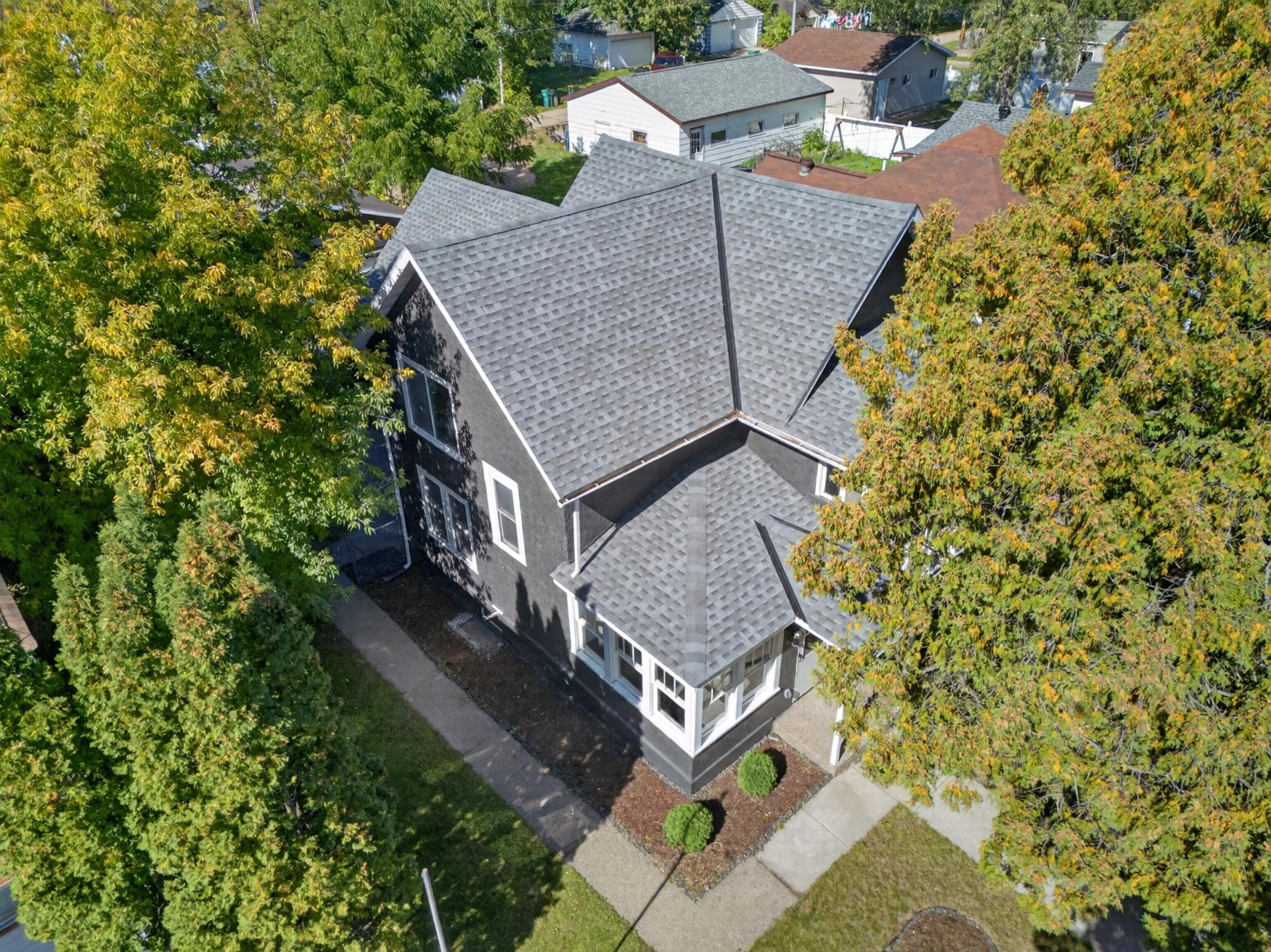 1890 single family home for sale at 811 NW 1st Avenue in Grand Rapids, MN — 4 bed, 2 bath (photo 48 of 62)