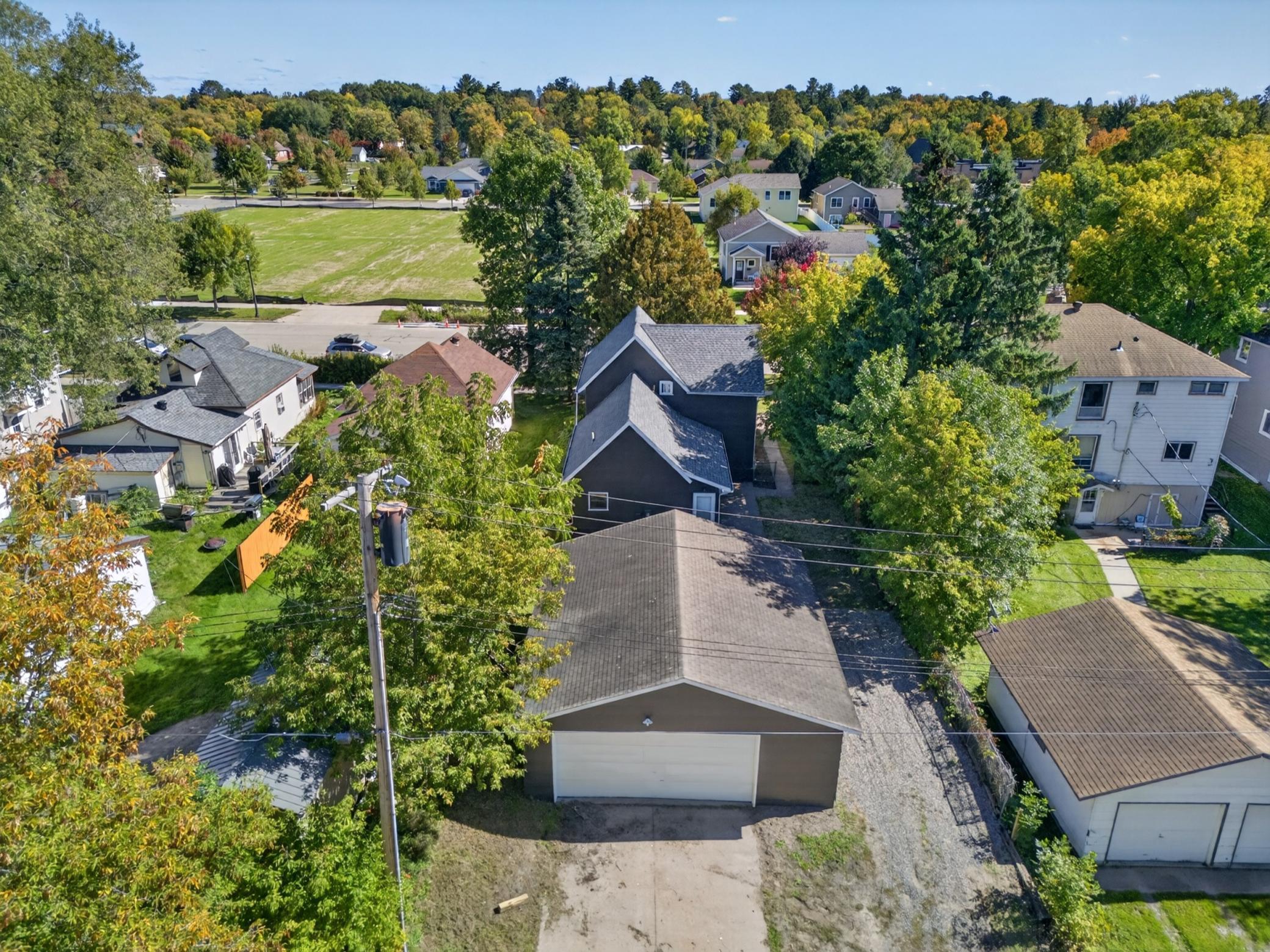 1890 single family home for sale at 811 NW 1st Avenue in Grand Rapids, MN — 4 bed, 2 bath (photo 51 of 62)