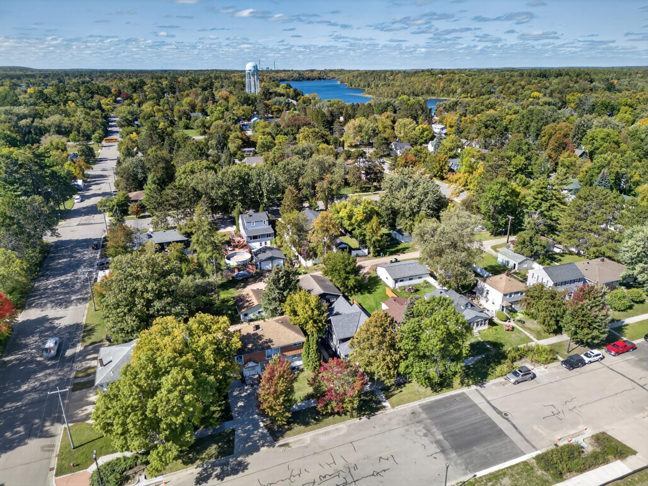 1890 single family home for sale at 811 NW 1st Avenue in Grand Rapids, MN — 4 bed, 2 bath (photo 54 of 62)