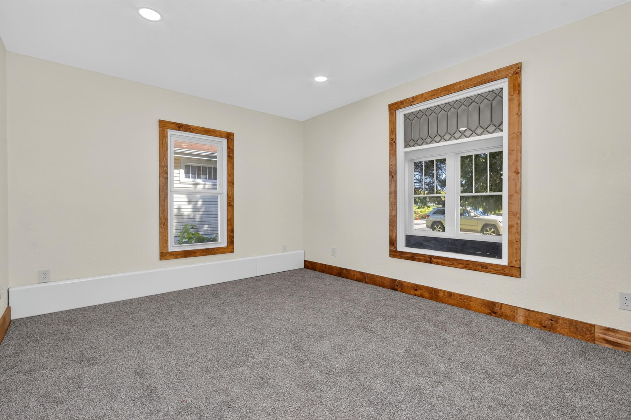 1890 single family home for sale at 811 NW 1st Avenue in Grand Rapids, MN — 4 bed, 2 bath (photo 7 of 62)