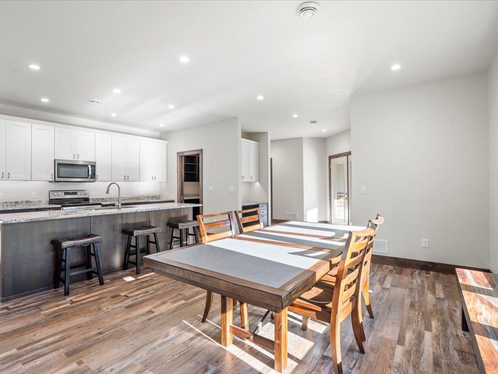 2020 twin home for sale at 12351 Blueberry Loop in Menahga, MN — 2 bed, 2 bath (photo 9 of 42)