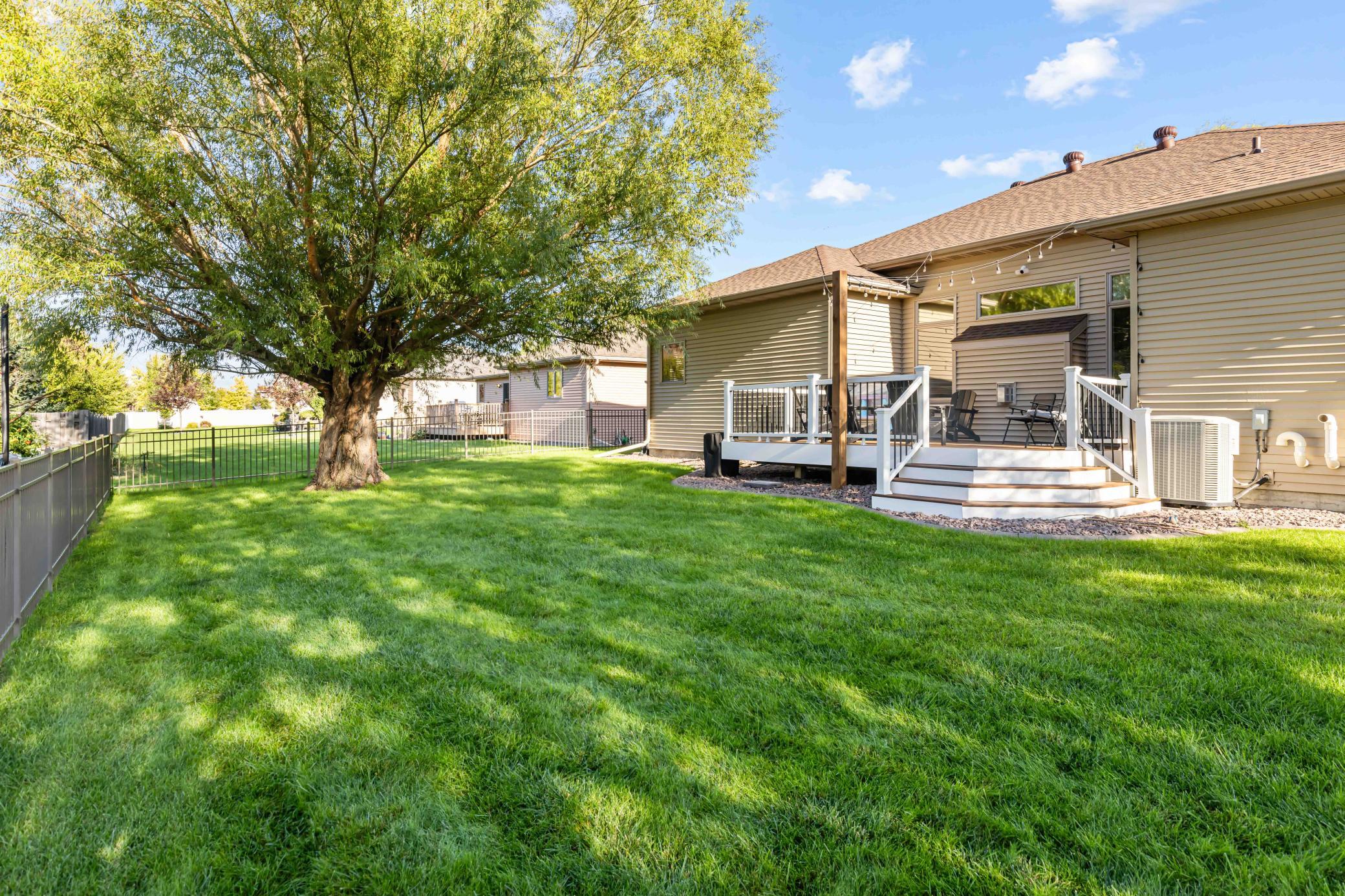 2007 single family home for sale at 4295 49th Avenue S in Fargo, ND — 4 bed, 3 bath (photo 11 of 61)