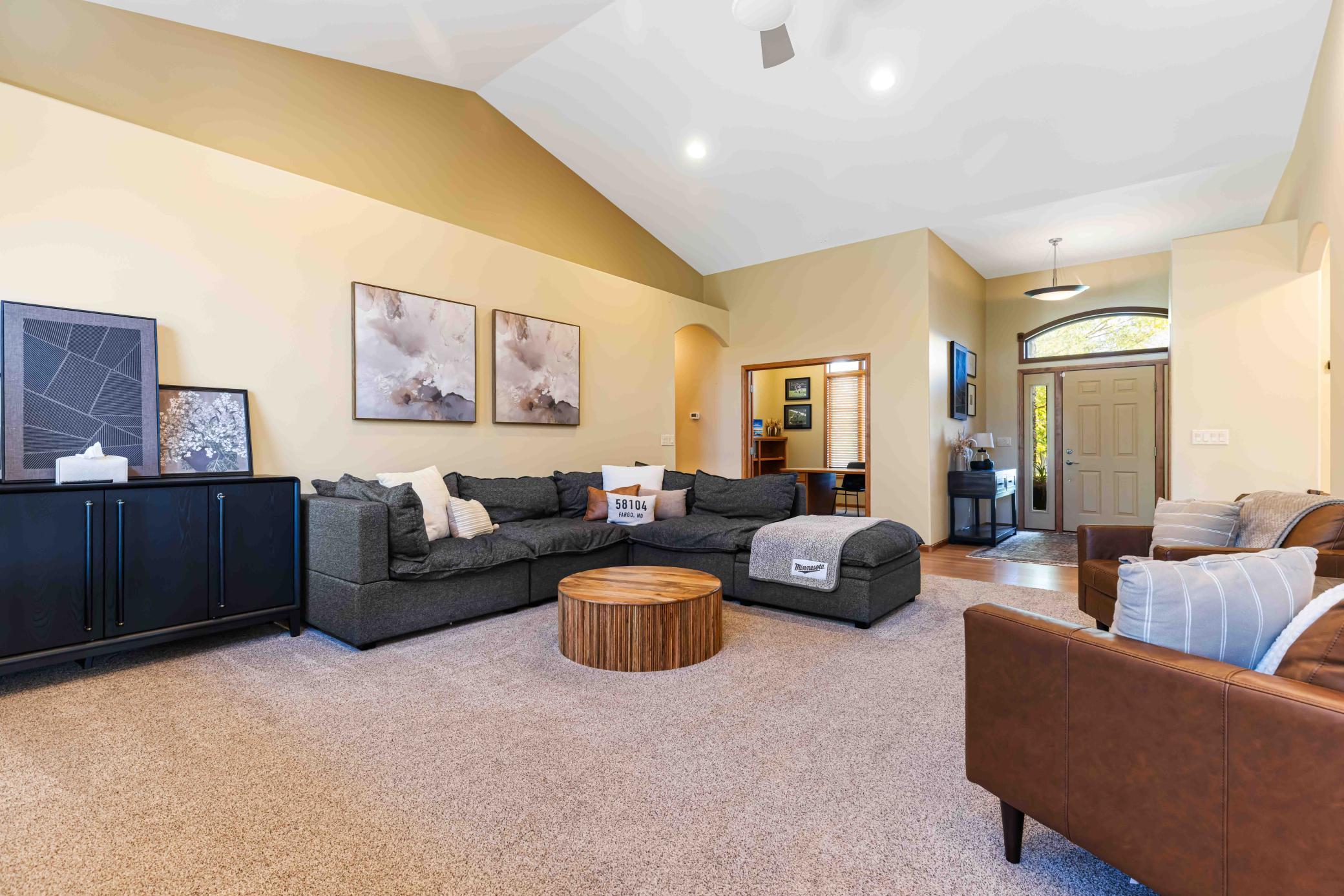 2007 single family home for sale at 4295 49th Avenue S in Fargo, ND — 4 bed, 3 bath (photo 21 of 61)