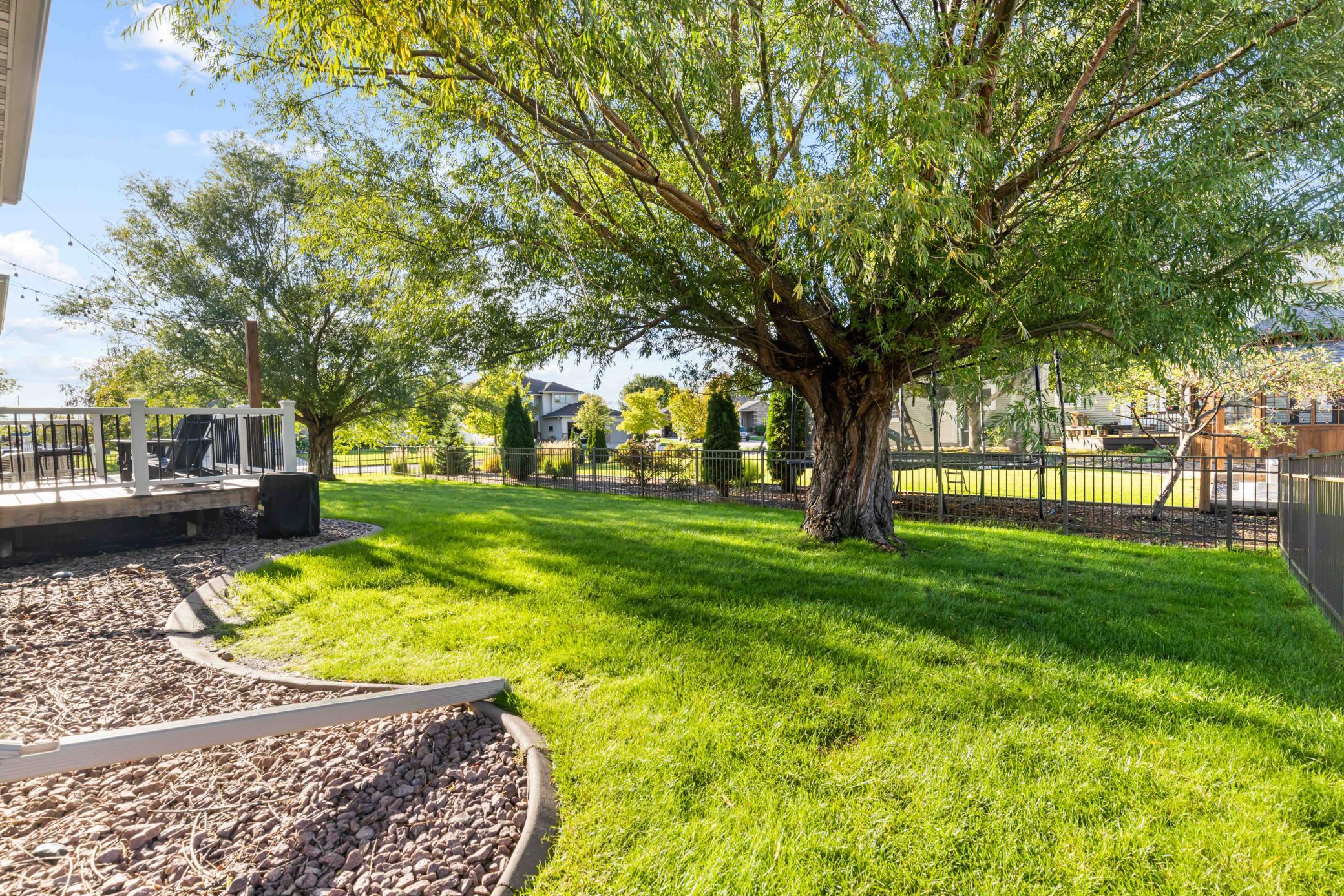 2007 single family home for sale at 4295 49th Avenue S in Fargo, ND — 4 bed, 3 bath (photo 9 of 61)