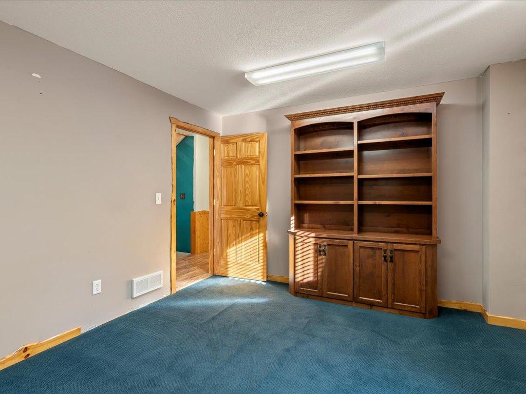 2004 single family home for sale at 18130 County 18 in Park Rapids, MN — 4 bed, 4 bath (photo 17 of 52)