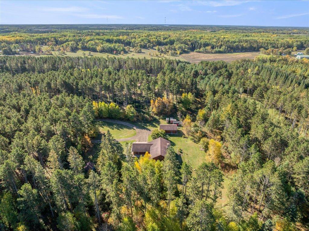 2004 single family home for sale at 18130 County 18 in Park Rapids, MN — 4 bed, 4 bath (photo 48 of 52)