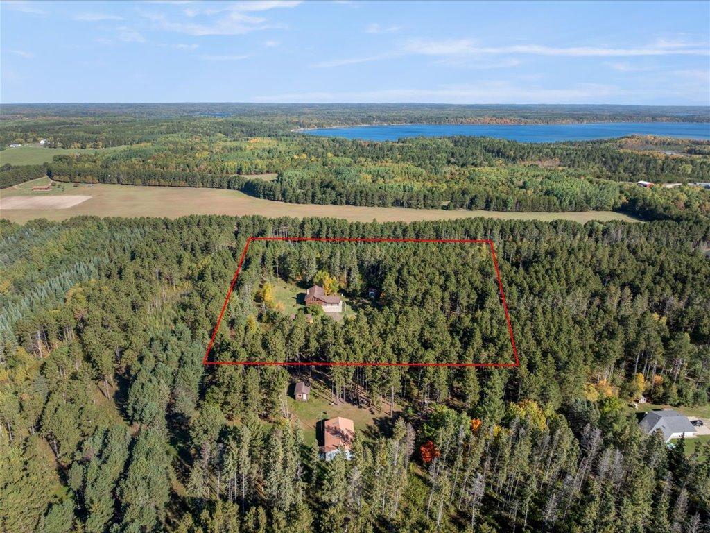 2004 single family home for sale at 18130 County 18 in Park Rapids, MN — 4 bed, 4 bath (photo 49 of 52)