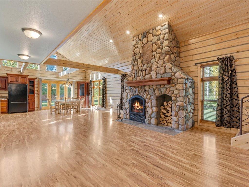 2004 single family home for sale at 18130 County 18 in Park Rapids, MN — 4 bed, 4 bath (photo 10 of 52)