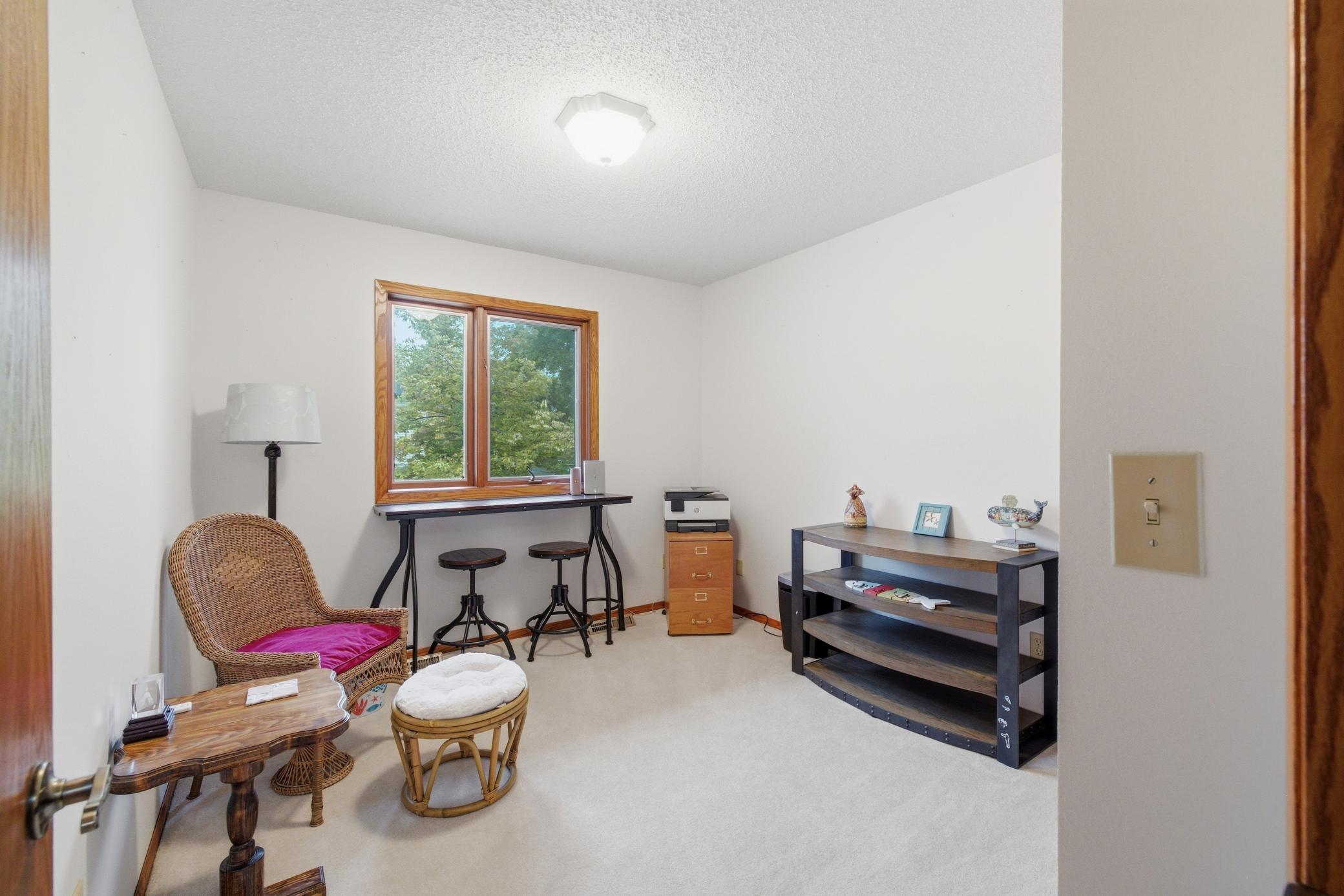 1979 condo for sale at 3361 16th Avenue S, Unit 6 in Fargo, ND — 3 bed, 3 bath (photo 20 of 51)