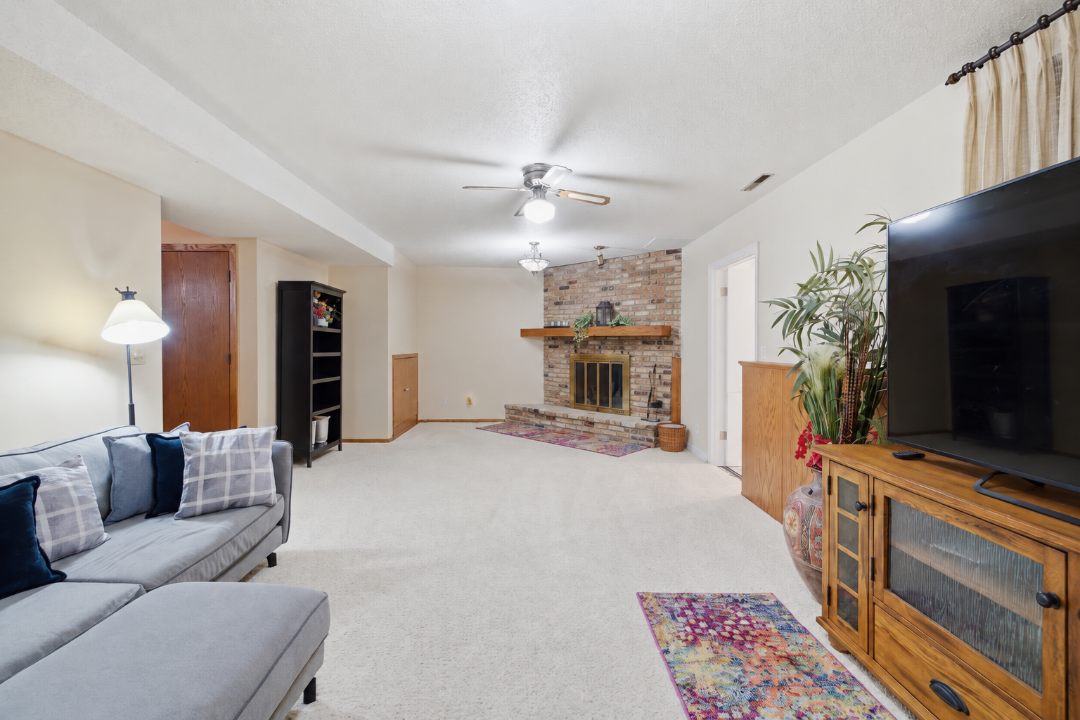 1979 condo for sale at 3361 16th Avenue S, Unit 6 in Fargo, ND — 3 bed, 3 bath (photo 23 of 51)