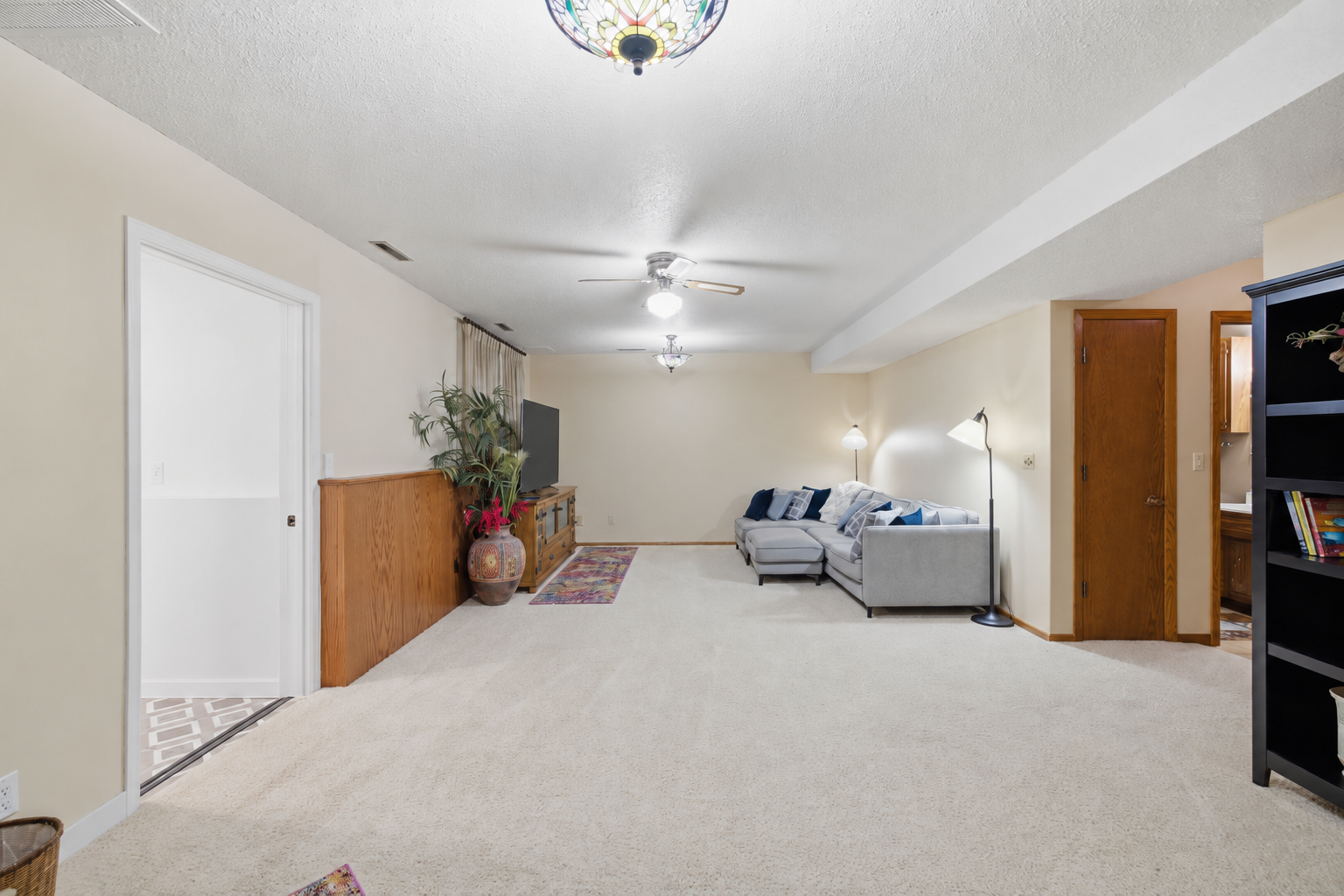 1979 condo for sale at 3361 16th Avenue S, Unit 6 in Fargo, ND — 3 bed, 3 bath (photo 24 of 51)