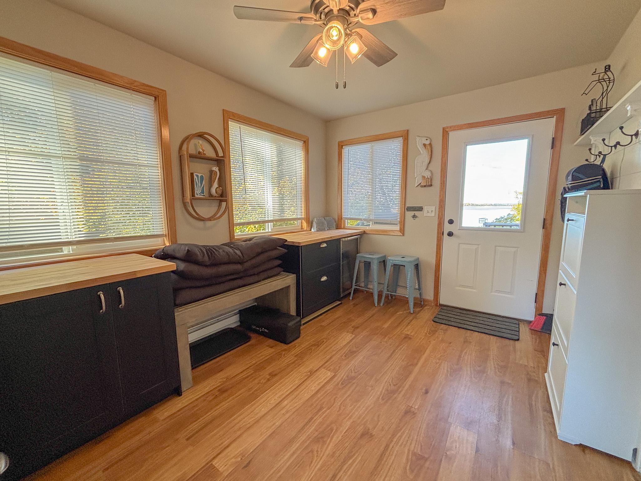 2003 single family home for sale at 44629 Crystal Hills Drive in Pelican Rapids, MN — 3 bed, 2 bath (photo 4 of 67)