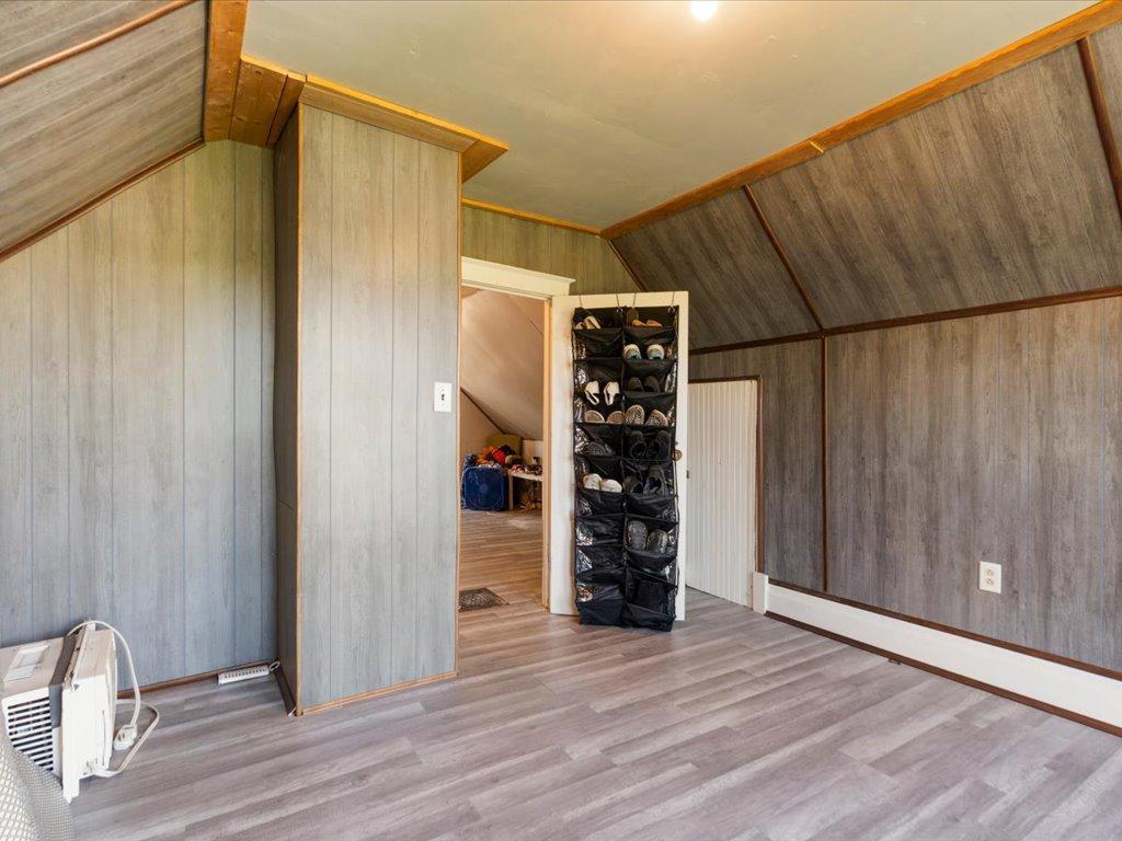 1900 single family home for sale at 320 8th Street SE, Unit B in Staples, MN — 3 bed, 1 bath (photo 14 of 17)