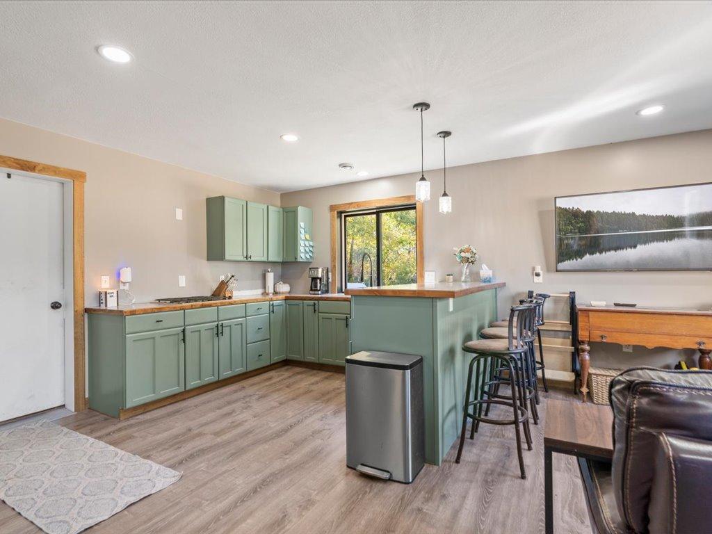 2008 single family home for sale at 11075 Thiesse Road in Brainerd, MN — 2 bed, 1 bath (photo 11 of 42)