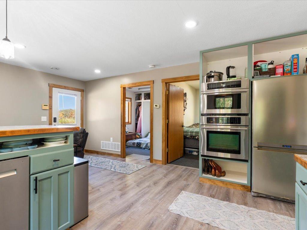 2008 single family home for sale at 11075 Thiesse Road in Brainerd, MN — 2 bed, 1 bath (photo 14 of 42)