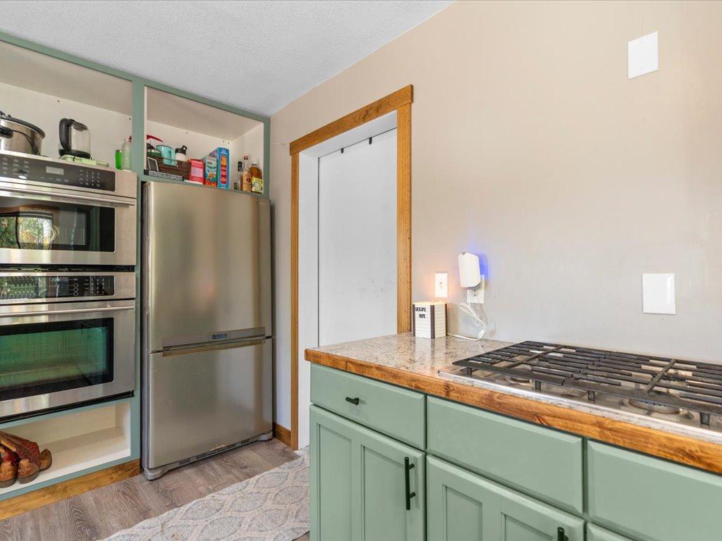 2008 single family home for sale at 11075 Thiesse Road in Brainerd, MN — 2 bed, 1 bath (photo 15 of 42)