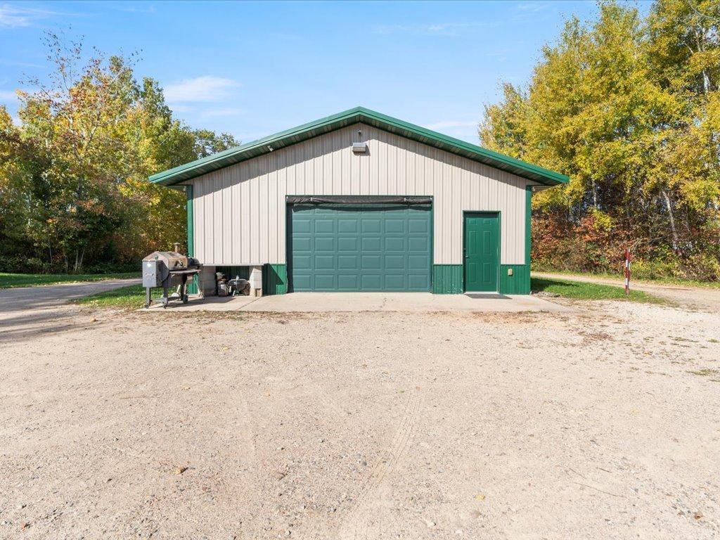 2008 single family home for sale at 11075 Thiesse Road in Brainerd, MN — 2 bed, 1 bath (photo 31 of 42)