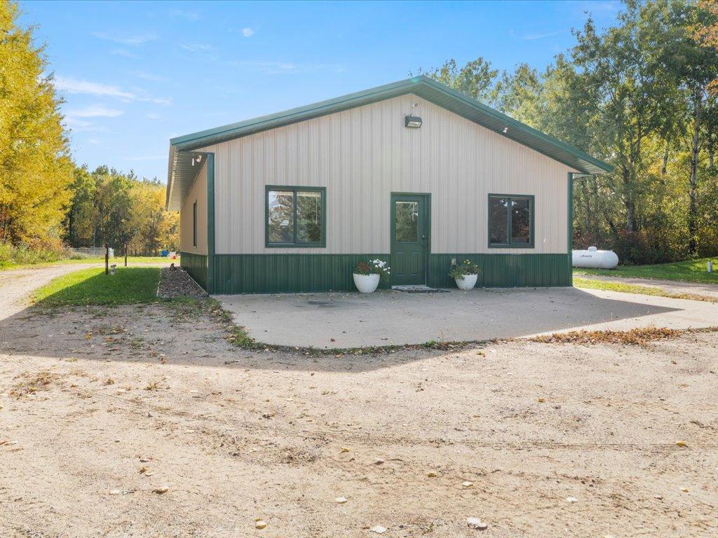 2008 single family home for sale at 11075 Thiesse Road in Brainerd, MN — 2 bed, 1 bath (photo 35 of 42)