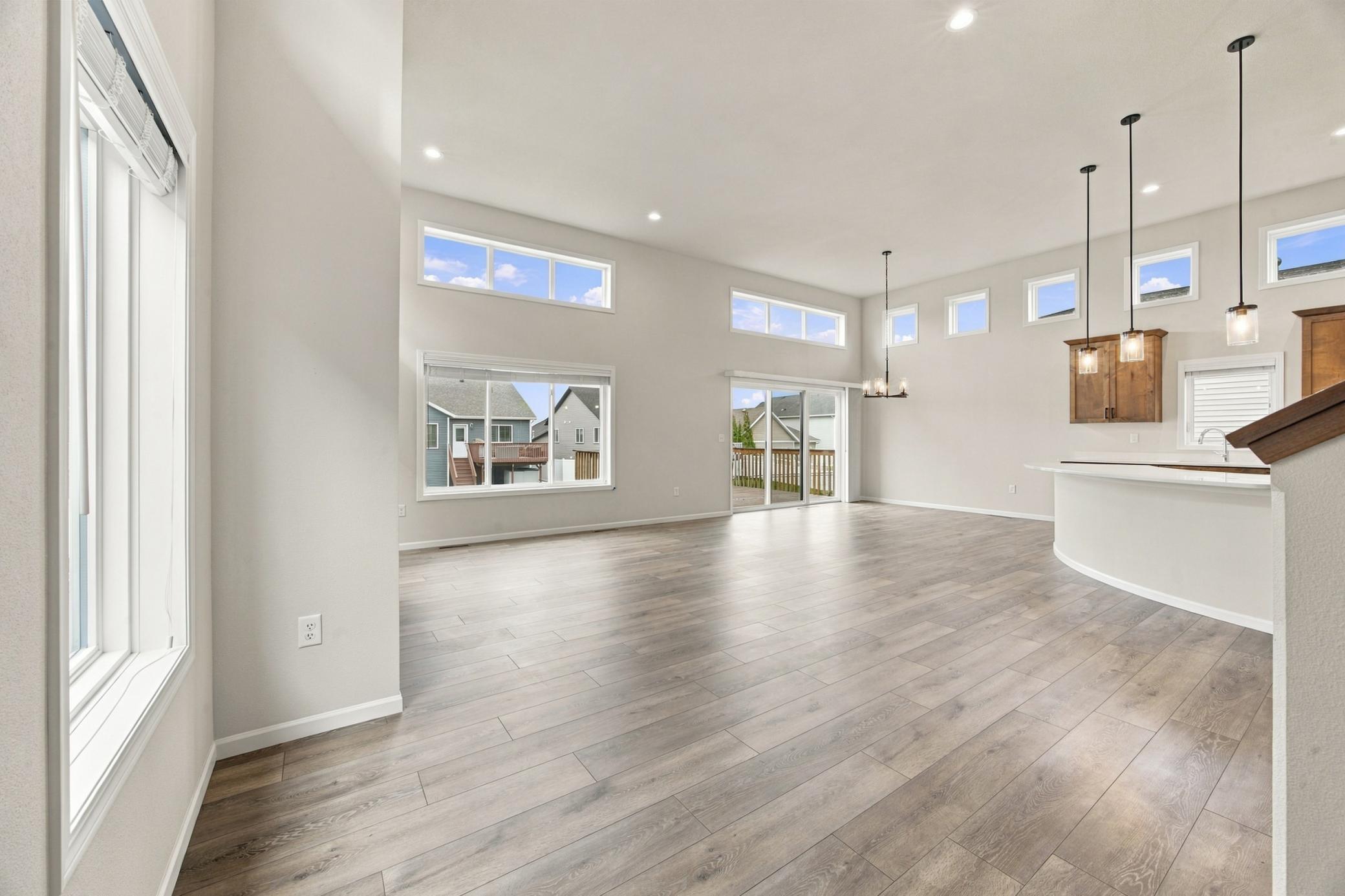 2022 single family home for sale at 7337 Madelyn Lane S in Fargo, ND — 4 bed, 3 bath (photo 7 of 36)