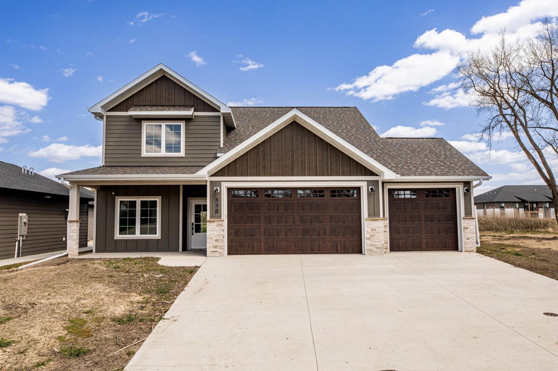 2025 single family home for sale at 520 Leonard Street in Hawley, MN — 3 bed, 3 bath