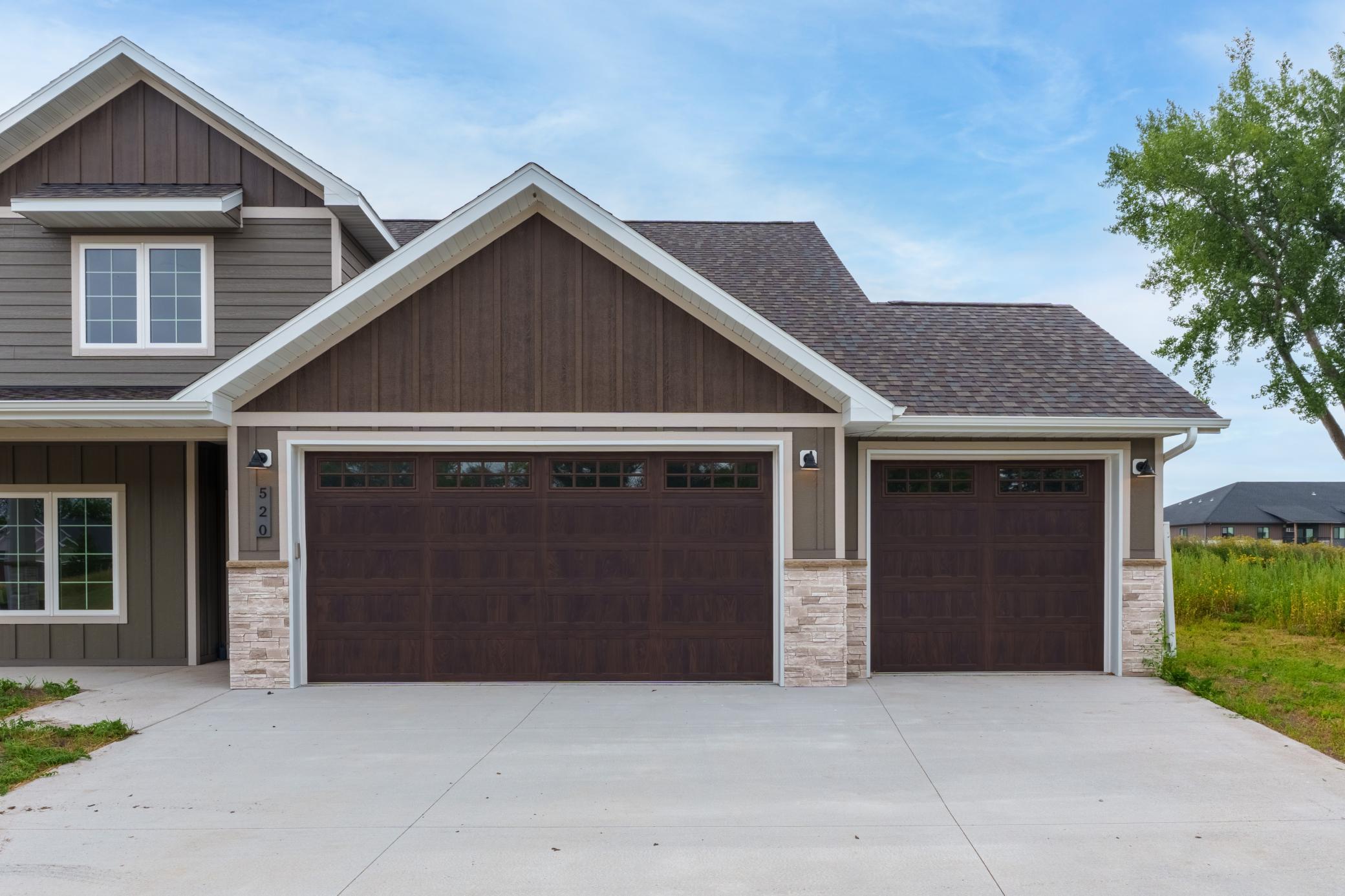 2025 single family home for sale at 520 Leonard Street in Hawley, MN — 3 bed, 3 bath (photo 44 of 47)