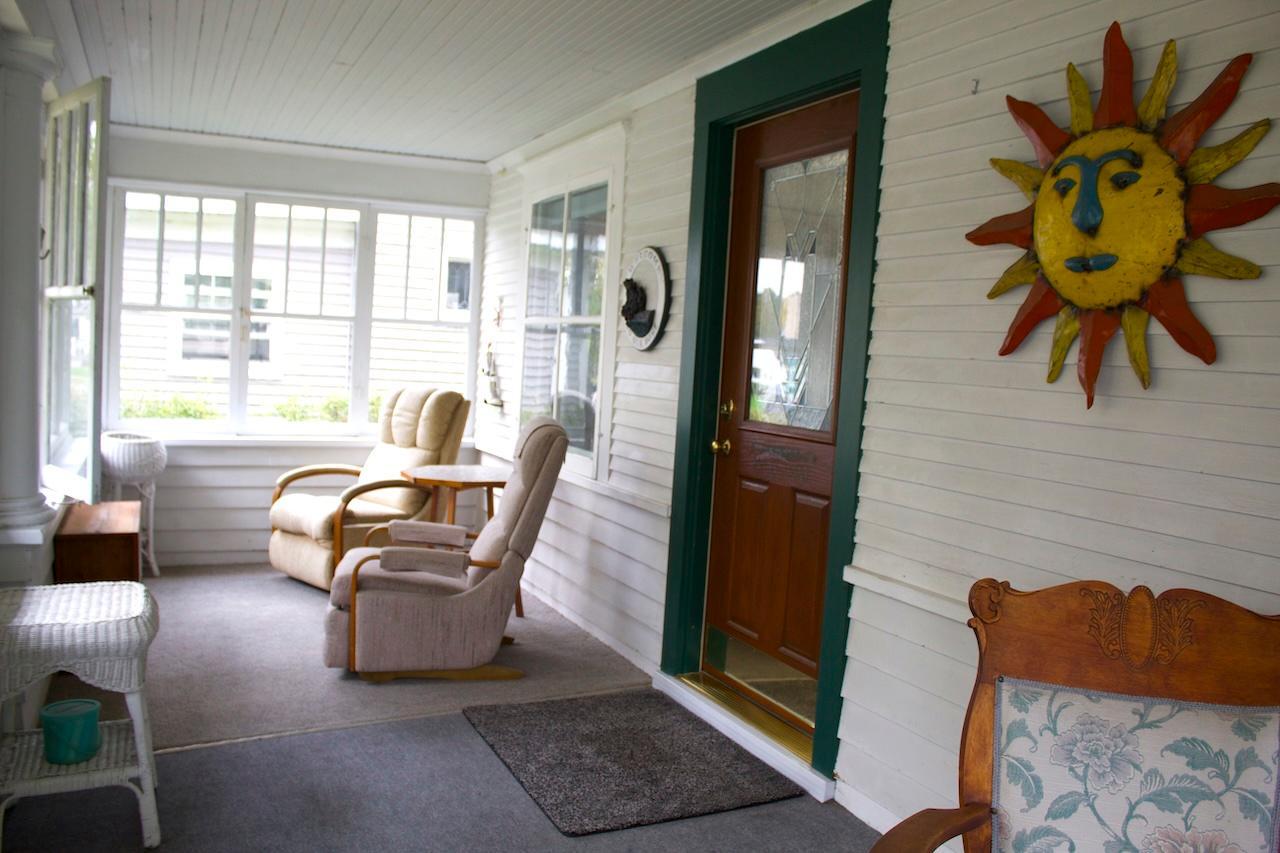 1905 single family home for sale at 721 Main Avenue N in Thief River Falls, MN — 3 bed, 2 bath (photo 12 of 36)