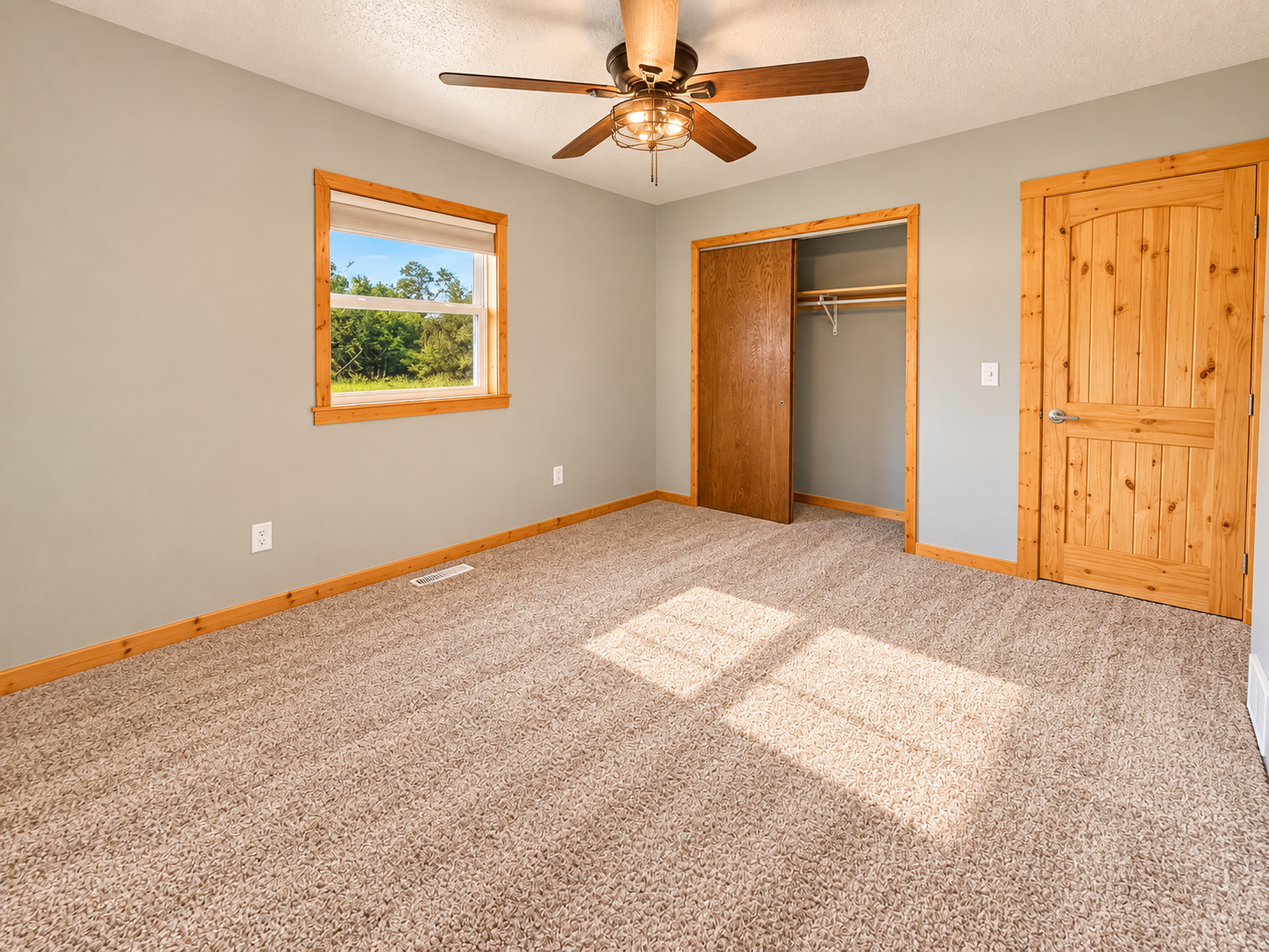 1970 single family home for sale at 12861 5th Street SE in Hope, ND — 3 bed, 1 bath (photo 17 of 26)