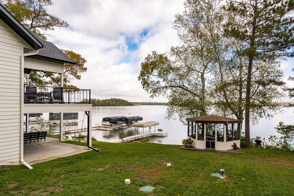 2025 single family home for sale at 21006 S Moose Point Lane in Grand Rapids, MN — 4 bed, 4 bath (photo 3 of 63)
