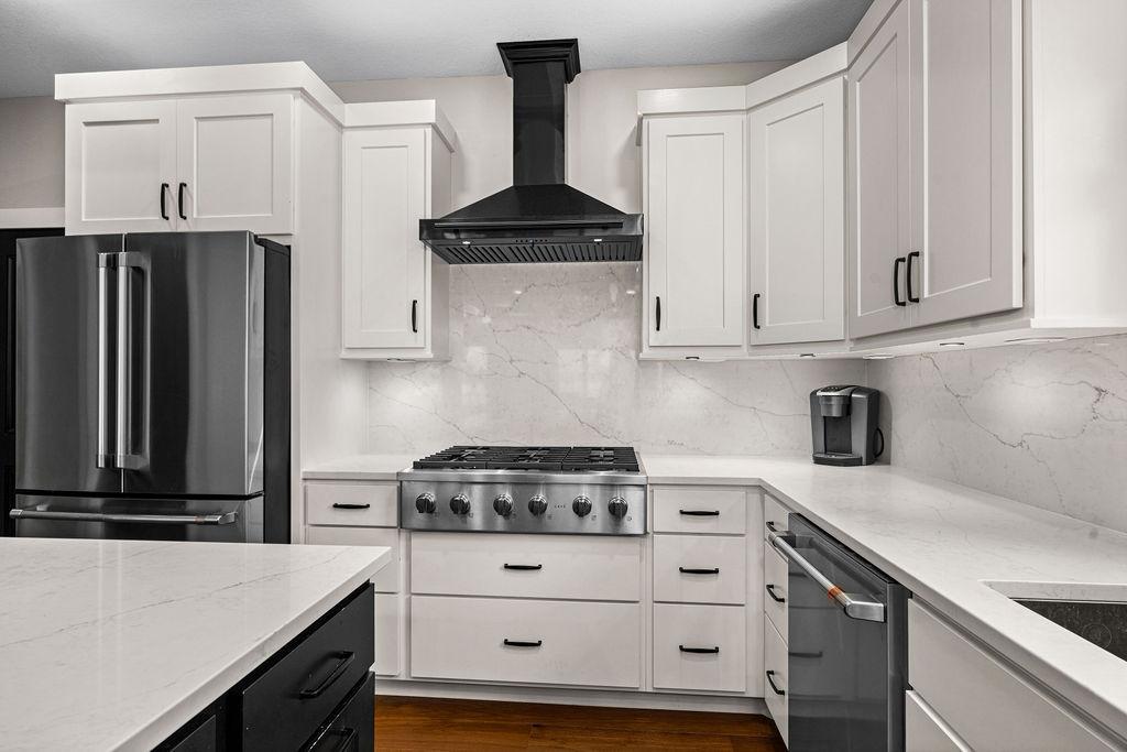 2025 single family home for sale at 21006 S Moose Point Lane in Grand Rapids, MN — 4 bed, 4 bath (photo 23 of 63)