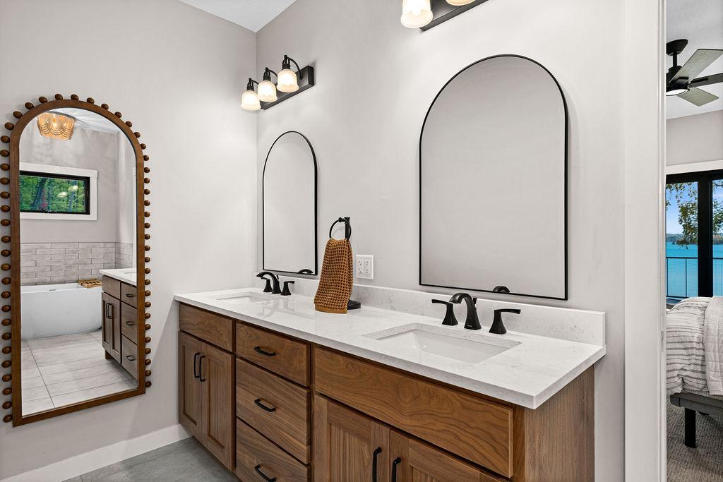 2025 single family home for sale at 21006 S Moose Point Lane in Grand Rapids, MN — 4 bed, 4 bath (photo 27 of 63)
