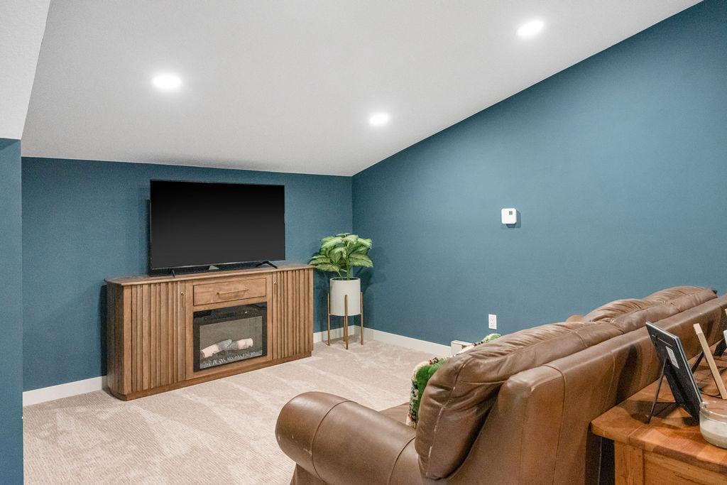 2025 single family home for sale at 21006 S Moose Point Lane in Grand Rapids, MN — 4 bed, 4 bath (photo 47 of 63)