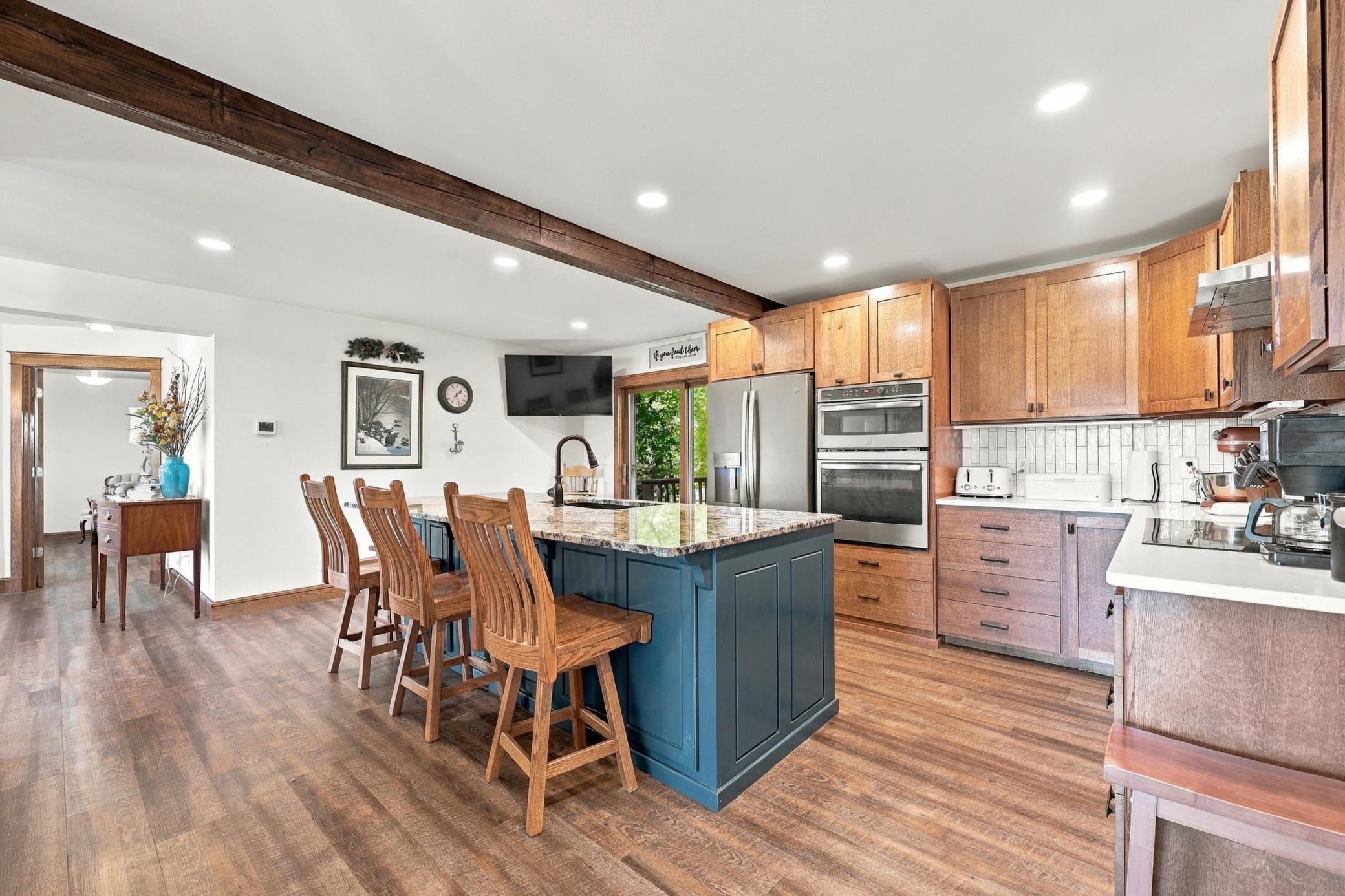 1985 single family home for sale at 29517 County Highway 24 in Erhard, MN — 3 bed, 4 bath (photo 11 of 50)