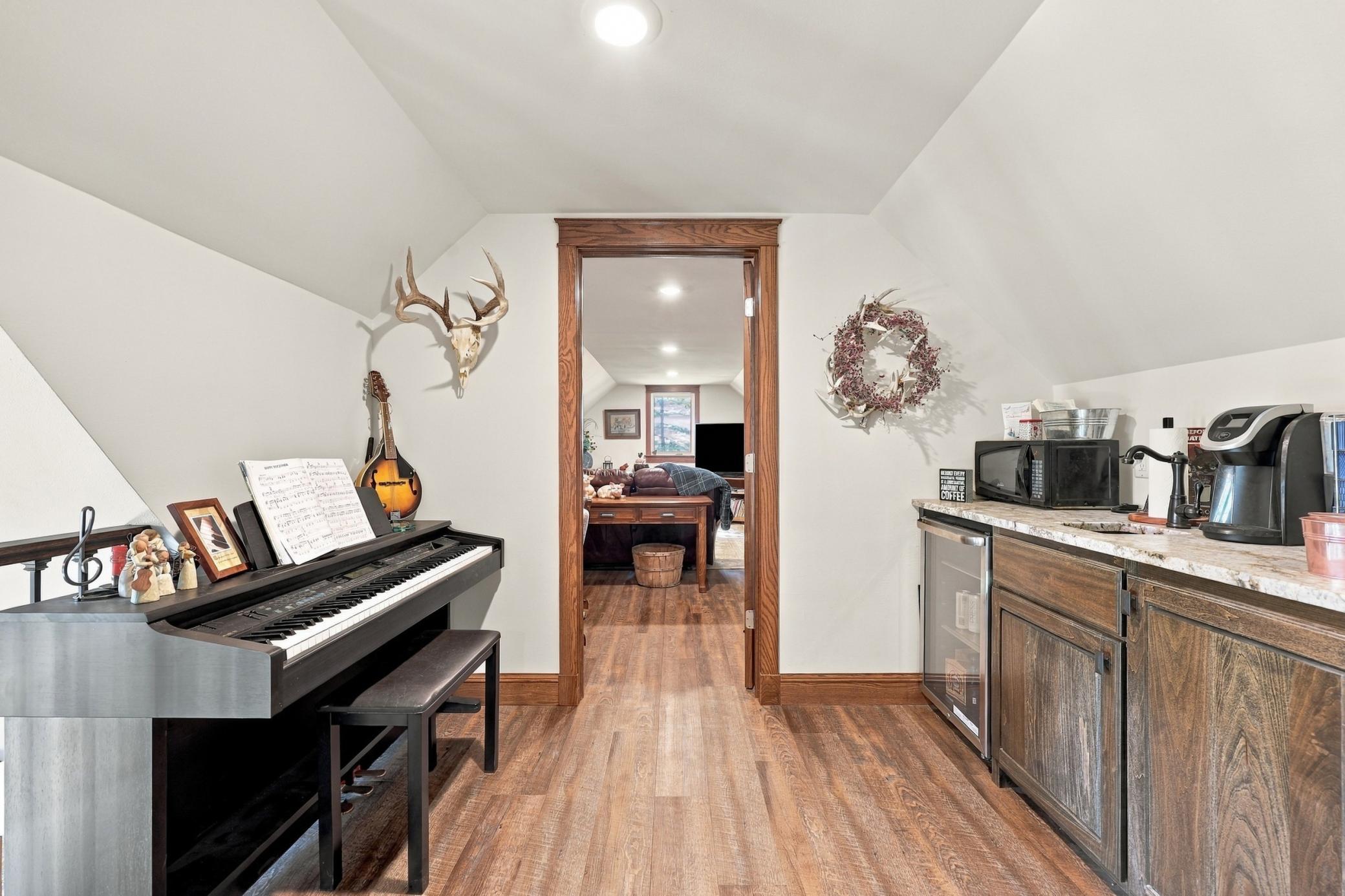 1985 single family home for sale at 29517 County Highway 24 in Erhard, MN — 3 bed, 4 bath (photo 26 of 50)