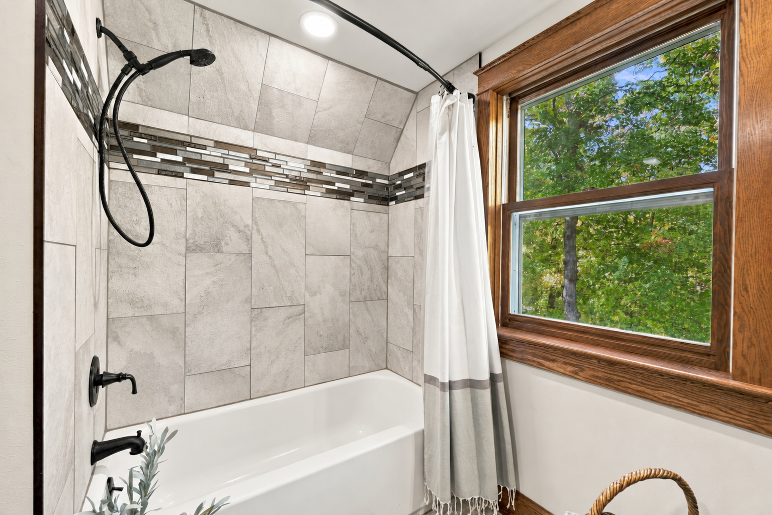 1985 single family home for sale at 29517 County Highway 24 in Erhard, MN — 3 bed, 4 bath (photo 31 of 50)