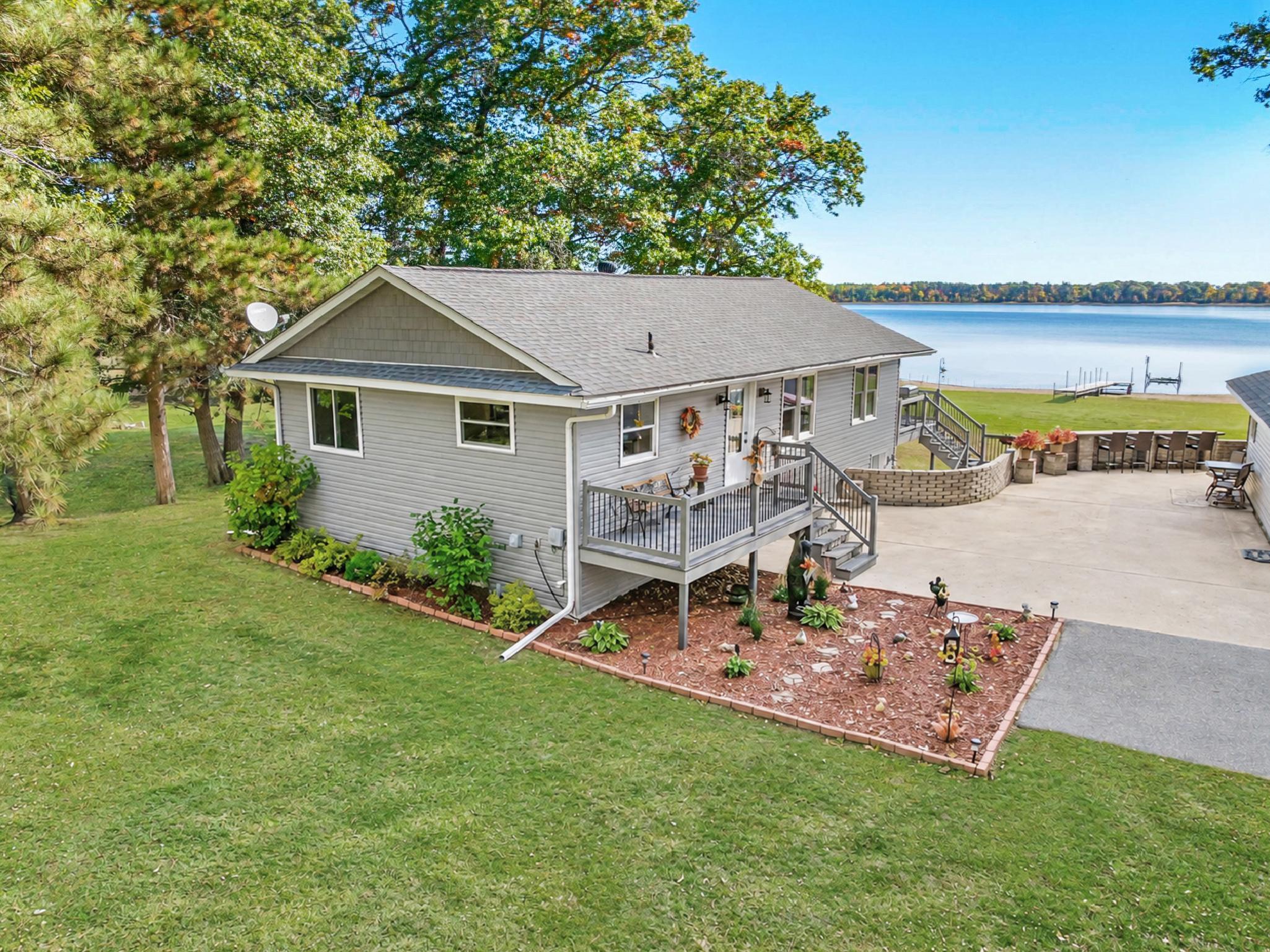 2010 single family home for sale at 23732 Clover Drive in Merrifield, MN — 3 bed, 3 bath