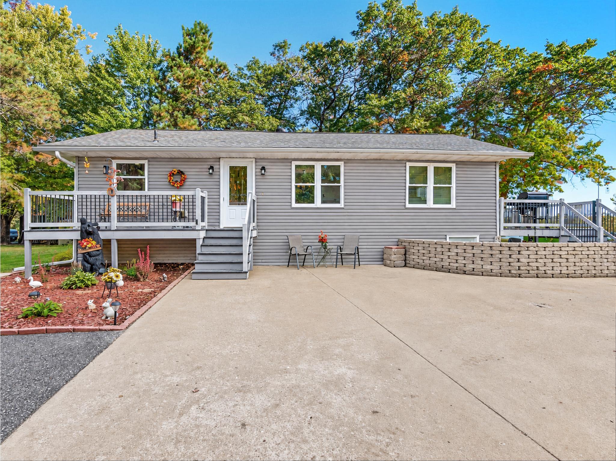 2010 single family home for sale at 23732 Clover Drive in Merrifield, MN — 3 bed, 3 bath (photo 33 of 43)